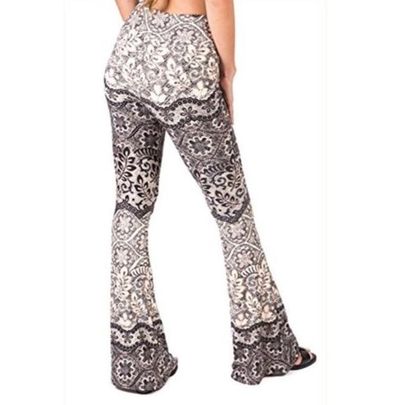 Santino Other - Satina Black And‎ Cream High Waisted Flare Wide Leg Printed Palazzo Pants XLarge